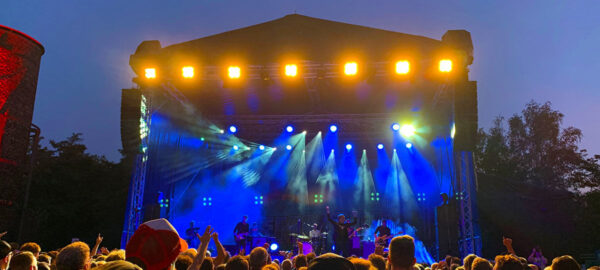 Open Air Bühne für Konzertveranstaltung – AS Management Eventservice